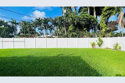 911 N 14th Ave #0, Hollywood, FL 33020 - Photo 27