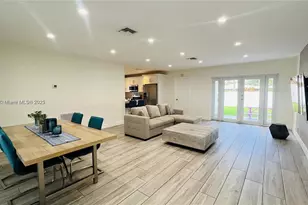 911 N 14th Ave, Hollywood, FL 33020 - Photo 9