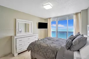 16711 Collins Ave, Sunny Isles Beach, FL 33160 - Photo 29