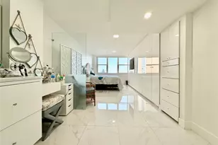 3180 S Ocean Dr, Hallandale Beach, FL 33009 - Photo 29