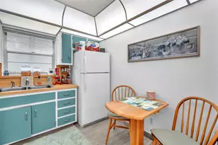 2324 Van Buren St, Hollywood, FL 33020 - Photo 11