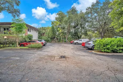 2324 Van Buren St #204, Hollywood, FL 33020 - Photo 25