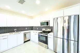 3049 NW 6th Ave, Wilton Manors, FL 33311 - Photo 7