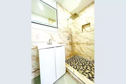 3049 NW 6th Ave, Wilton Manors, FL 33311 - Photo 13