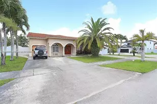 17870 SW 155th Ct, Miami, FL 33187 - Photo 5