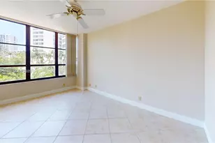 600 Three Islands Boulevard, Hallandale Beach, FL 33009 - Photo 13