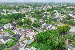 9504 SW 148th Ave Cir S, Miami, FL 33196 - Photo 25