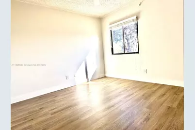 9504 SW 148th Ave Cir S, Miami, FL 33196 - Photo 15