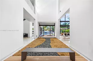 418 Sunset Dr, Hallandale Beach, FL 33009 - Photo 25