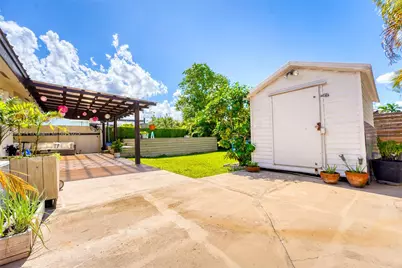 752 NW 134th Ave, Miami, FL 33182 - Photo 27