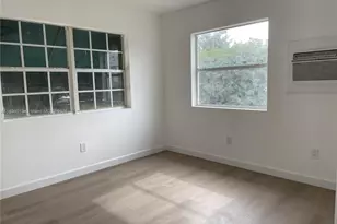 2380 NW Flagler Terrace, Miami, FL 33125 - Photo 7