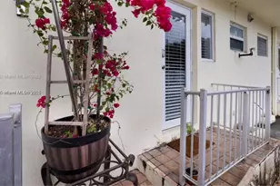 626 Meridian Ave, Miami Beach, FL 33139 - Photo 15