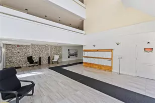 301 Racquet Club Rd, Weston, FL 33326 - Photo 3