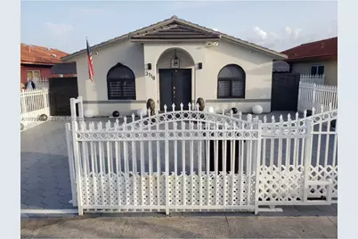 3118 W 71st Pl, Hialeah, FL 33018 - Photo 3