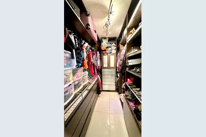 18880 NW 57th Ave #208, Hialeah, FL 33015 - Photo 17