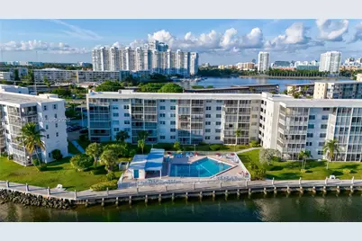 3020 Marcos Dr #S208, Aventura, FL 33160 - Photo 25