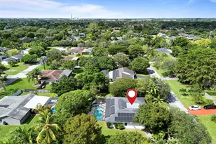 8520 SW 179th St, Palmetto Bay, FL 33157 - Photo 35