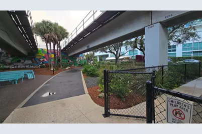 Mediterranean Food Truck For Sale in Miami, Miami, FL 33130 - Photo 13