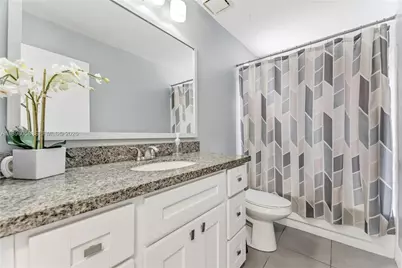 180 NW 118th Dr, Coral Springs, FL 33071 - Photo 15