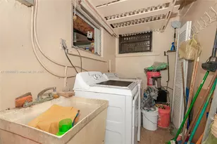 3920 W 3rd Ave, Hialeah, FL 33012 - Photo 25