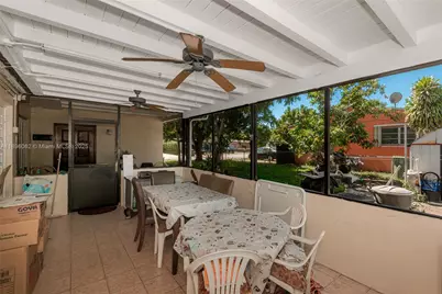 3920 W 3rd Ave, Hialeah, FL 33012 - Photo 35