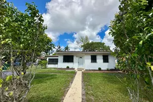 535 Harem Ave, Opa-Locka, FL 33054 - Photo 1