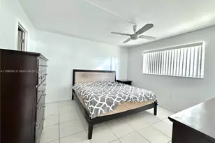 8450 Sunrise Lakes Blvd, Sunrise, FL 33322 - Photo 7