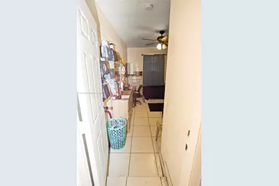 811 NW 196th Ter, Miami Gardens, FL 33169 - Photo 15