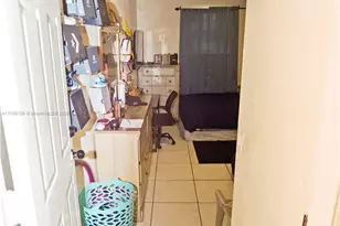 811 NW 196th Terrace, Miami Gardens, FL 33169 - Photo 15