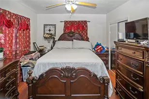 811 NW 196th Terrace, Miami Gardens, FL 33169 - Photo 19