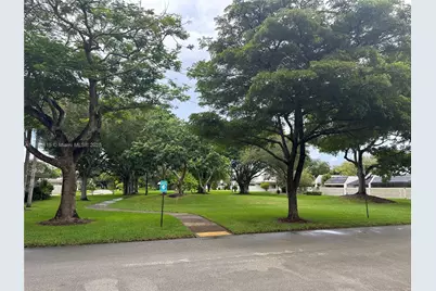 [Address not provided], Kendall, FL 33143 - Photo 43