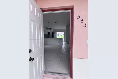 553 NW 208th Ter #553, Pembroke Pines, FL 33029 - Photo 3