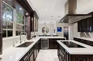 5801 Pine Tree Dr, Miami Beach, FL 33140 - Photo 31