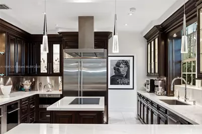 5801 Pine Tree Dr, Miami Beach, FL 33140 - Photo 29