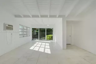 520 W 51st Terrace, Miami Beach, FL 33140 - Photo 15