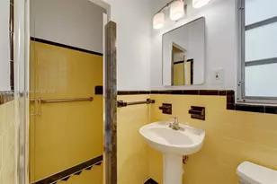 520 W 51st Terrace, Miami Beach, FL 33140 - Photo 17