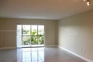 4164 Inverrary Dr, Lauderhill, FL 33319 - Photo 9