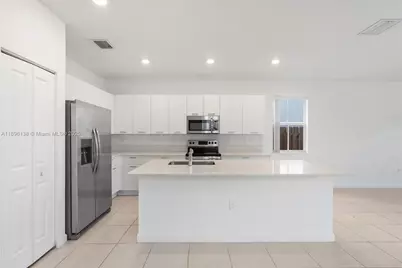 2405 NW 131st Cir, Miami, FL 33167 - Photo 13