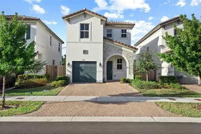 2405 NW 131st Cir, Miami, FL 33167 - Photo 1