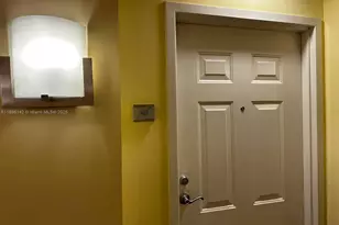 2000 N Bayshore Dr, Miami, FL 33137 - Photo 17