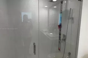 2000 N Bayshore Dr, Miami, FL 33137 - Photo 7