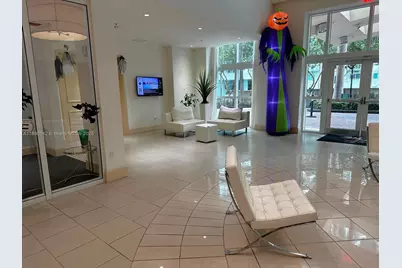 2000 N Bayshore Dr #625, Miami, FL 33137 - Photo 29