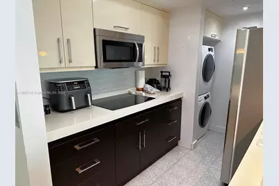 2000 N Bayshore Dr #625, Miami, FL 33137 - Photo 1