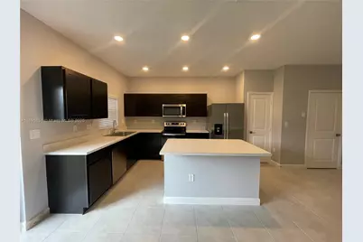 1120 SW 7th Ct #0, Florida City, FL 33034 - Photo 7