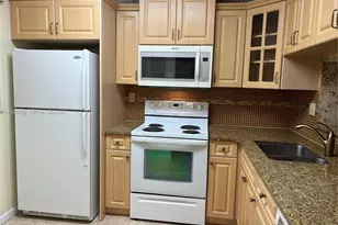 10855 SW 112th Ave, Miami, FL 33176 - Photo 7