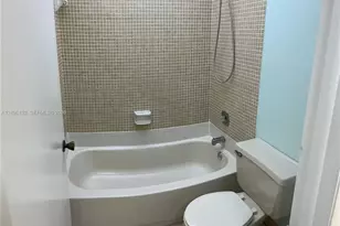 10855 SW 112th Ave, Miami, FL 33176 - Photo 29