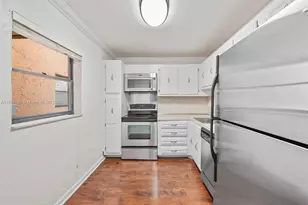 8901 N New River Canal Rd, Plantation, FL 33324 - Photo 5