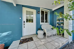 3577 Charles Ave, Miami, FL 33133 - Photo 5