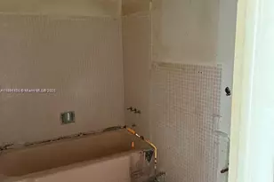 630 Layne Blvd, Hallandale Beach, FL 33009 - Photo 9