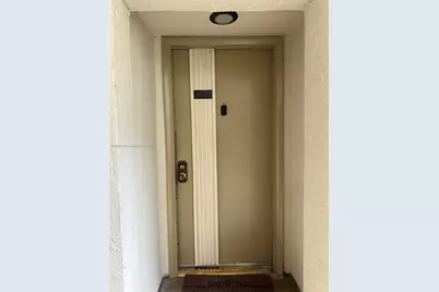 8025 SW 107th Ave #112, Miami, FL 33173 - Photo 3